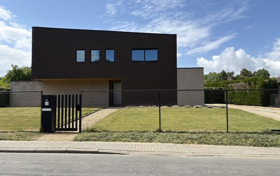 Villa te koop in Landen